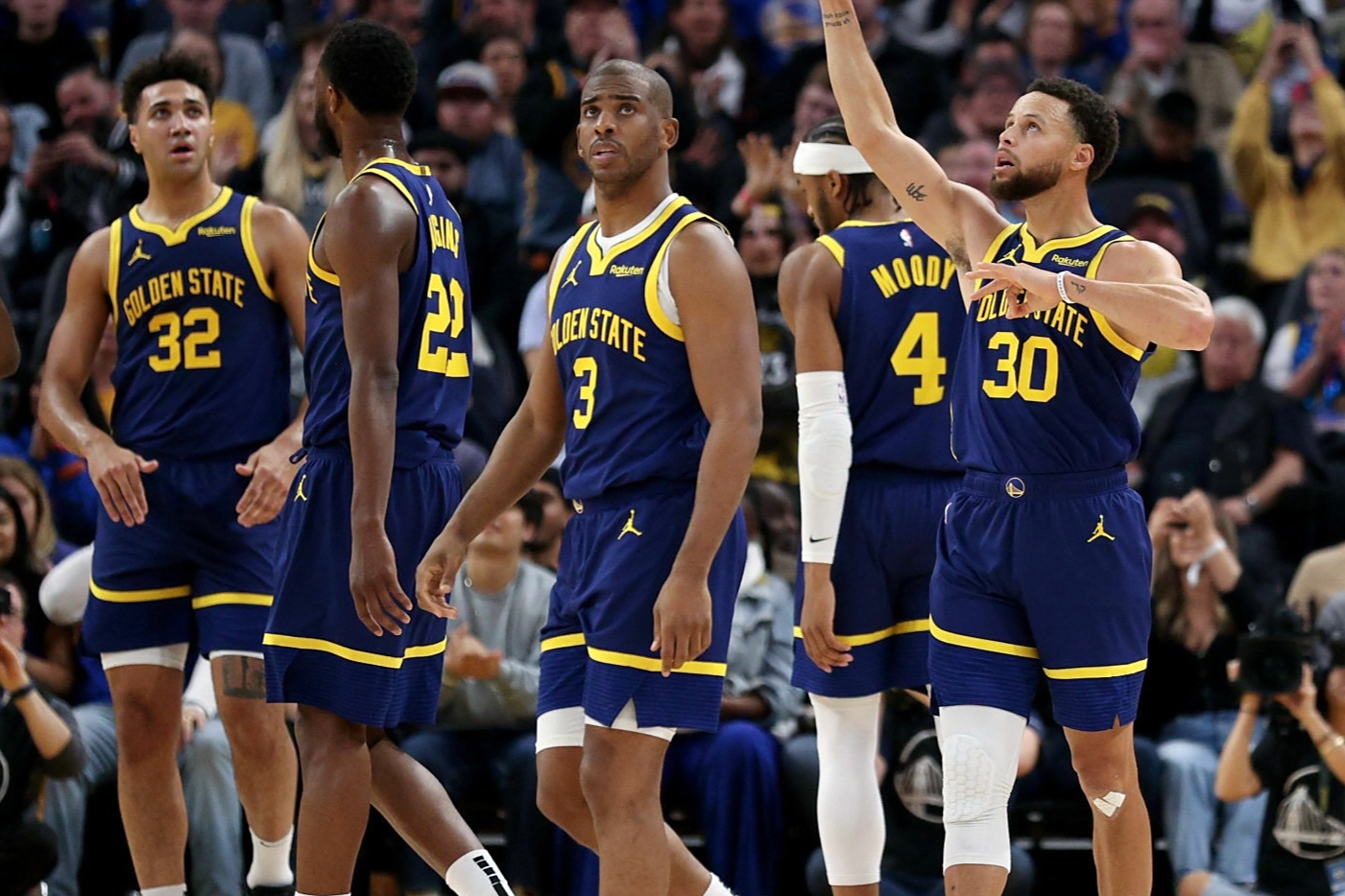 中国体育包含NBA总决赛窗口期走向成谜；波尔图内部沟通；管理层满意；球队文化再被提及的词条