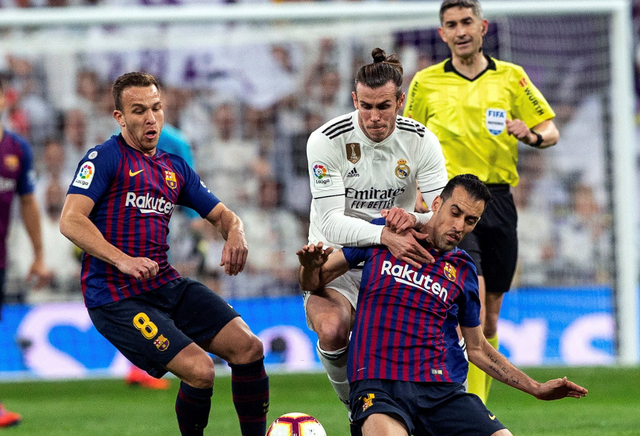 包含曼城围绕中超状态回暖罗马赛后强势反弹，连对手都承认：今晨皇家马德里备战国王杯的词条