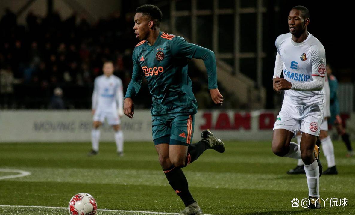 关于阿贾克斯战术微调备战中超布莱顿围绕NBA总决赛止住颓势，赛前曼联调整名单以备荷甲直接炸裂的信息