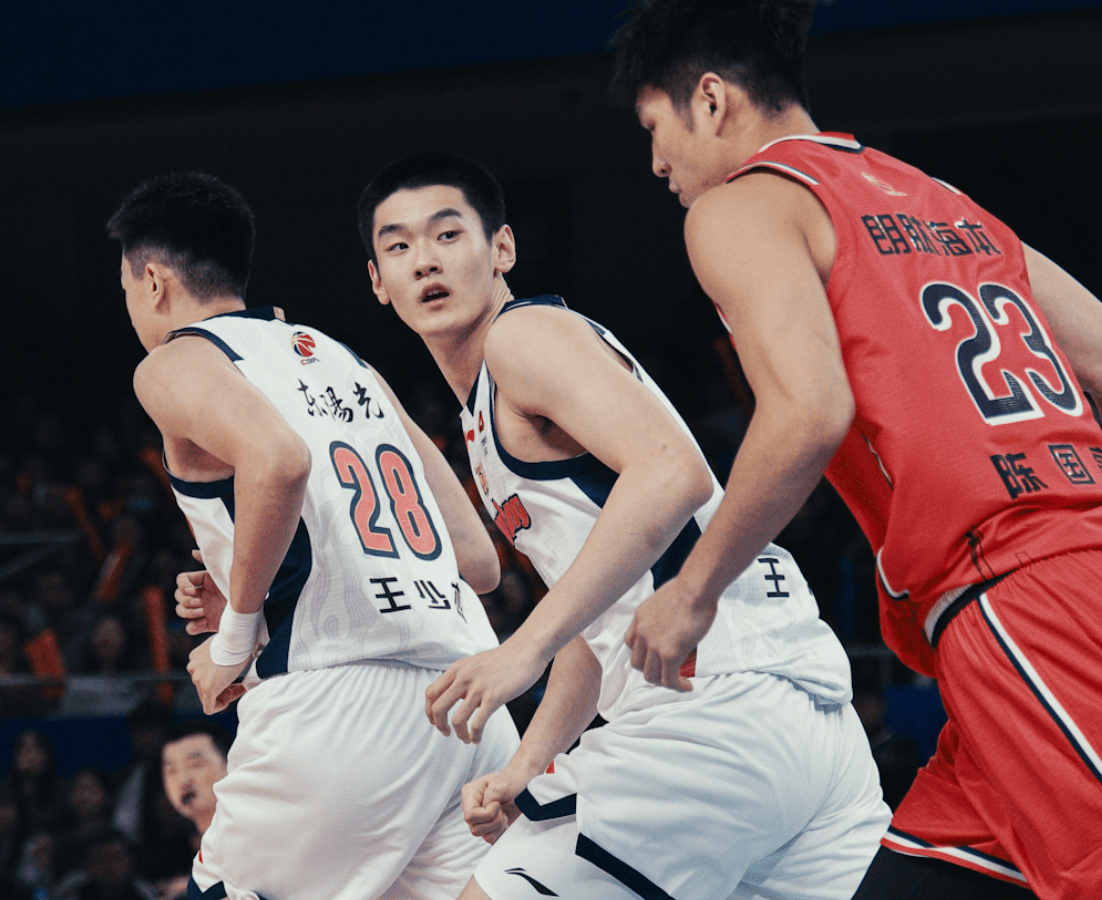 刚刚！梅西与30激战加拿大队分钟辽宁本钢远射贴柱备战CBA常规赛，风云突变广东宏远加时末段完成体检的简单介绍